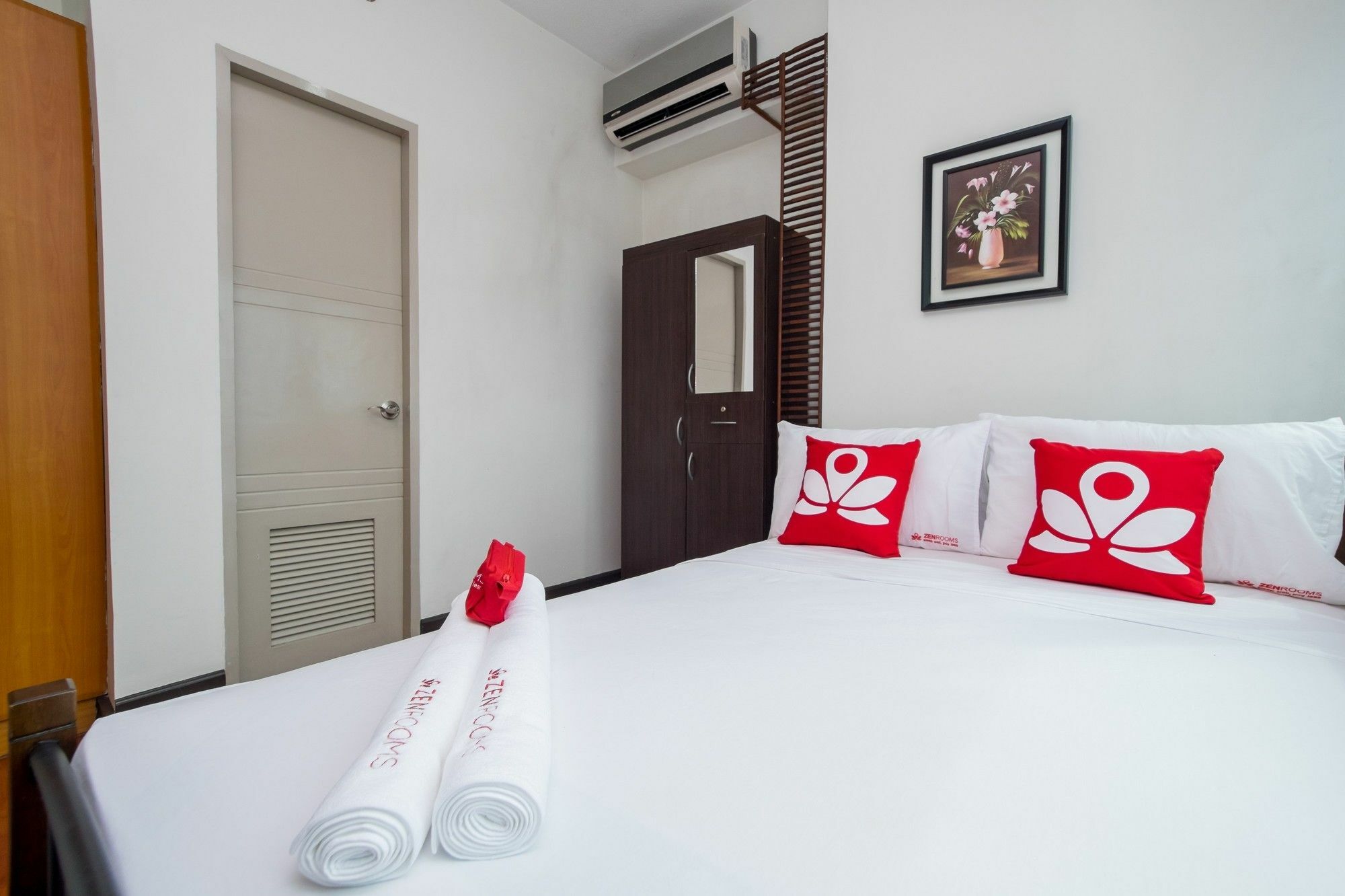 Zen Home Forbeswood Parklane Bgc Taguig Kültér fotó