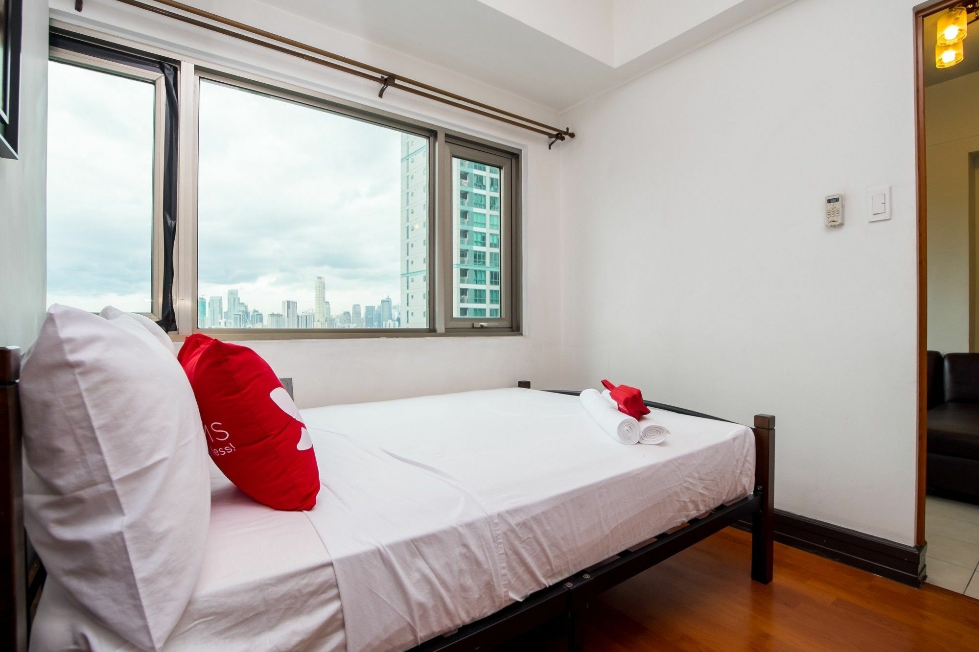 Zen Home Forbeswood Parklane Bgc Taguig Kültér fotó